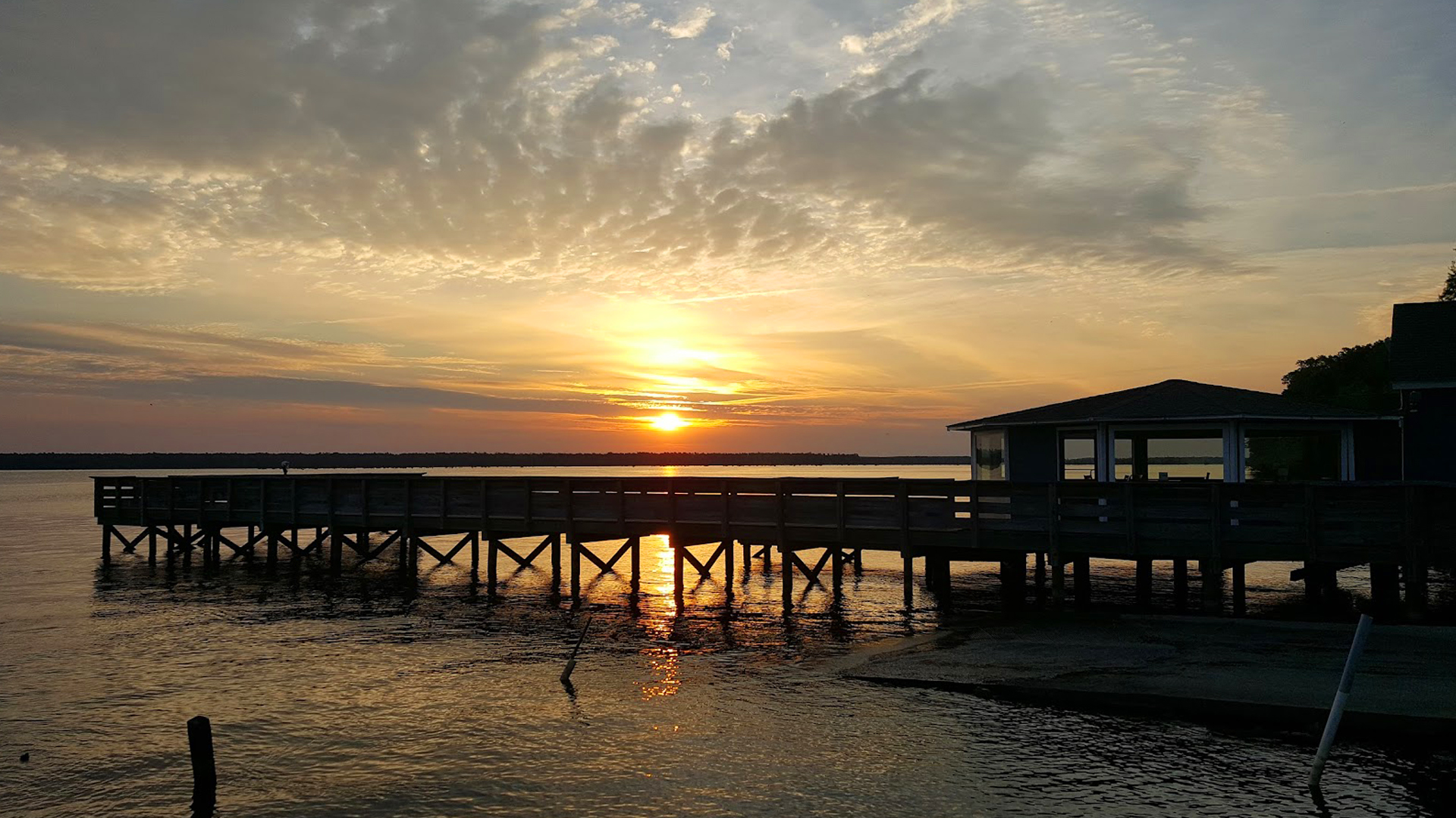 SCPRT Santee sunrise by dock